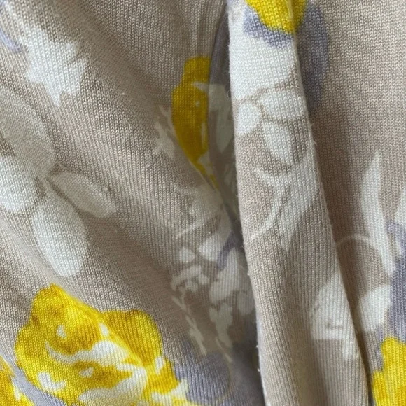 Charter Club Women's Tan Golden Watercolor Floral Soft Button Cardigan Size M - Picture 10 of 15